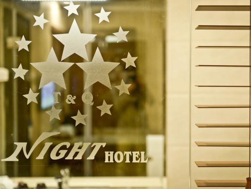 Night Hotel Hanoi Exterior photo